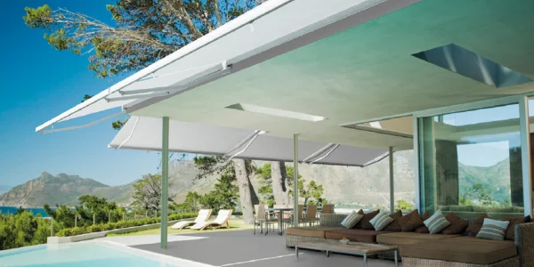 Store banne semi-coffre ou traditionnel
