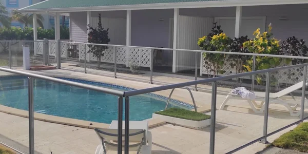 Barrière de piscine aluminium sur mesure